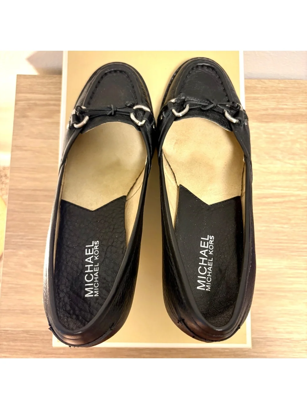 Michael Kors Westside Mid Moc Black Leather Loafers Pumps Heels Size 8.5 M Box